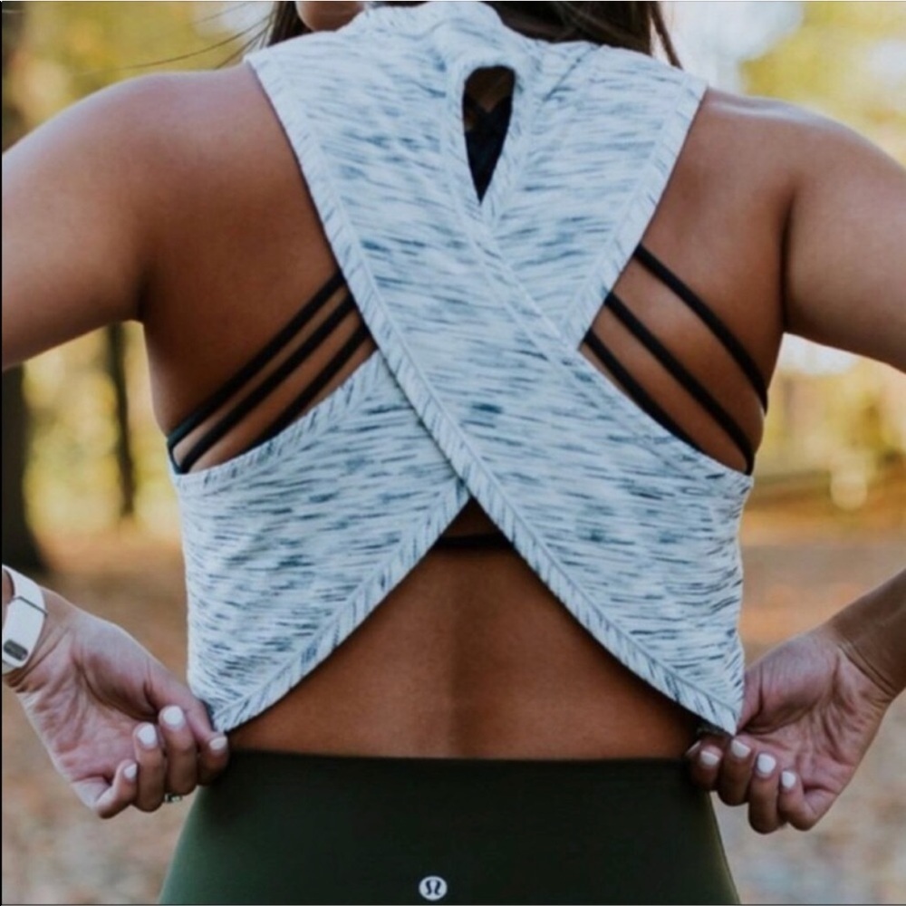 Lululemon fast as light tank